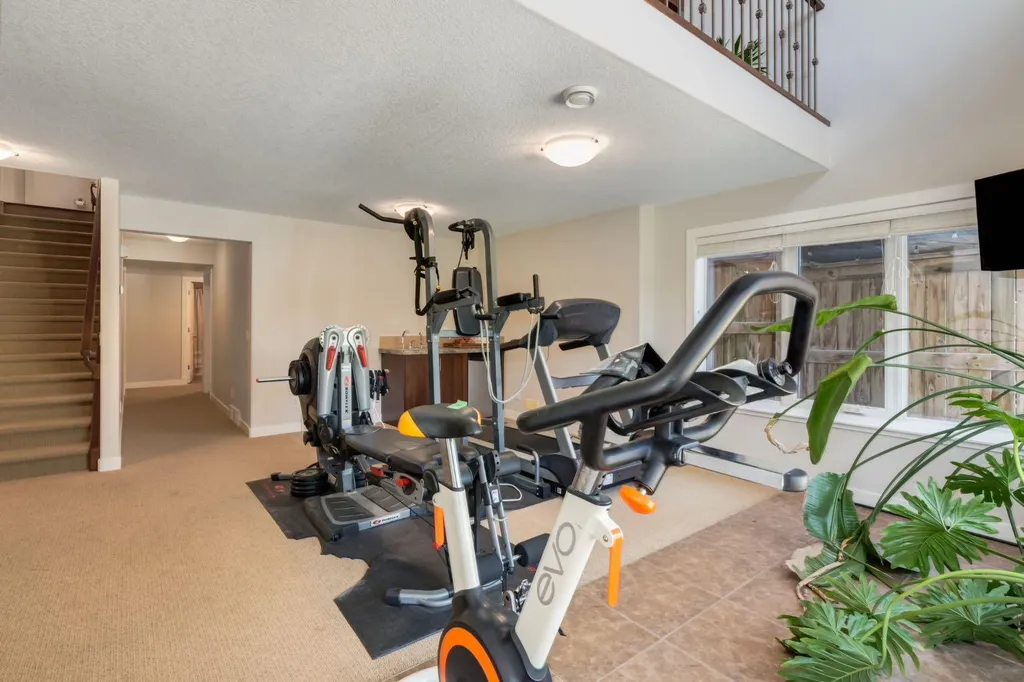 52 Valley Woods Way NW Calgary AB t3B6A5