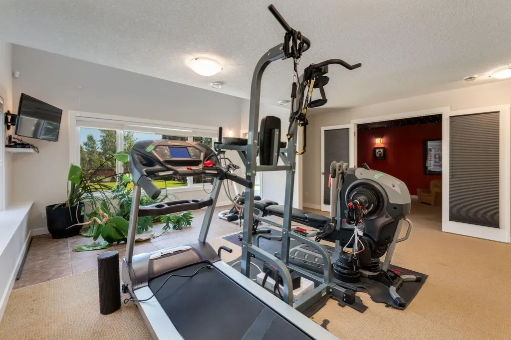 52 Valley Woods Way NW Calgary AB t3B6A5