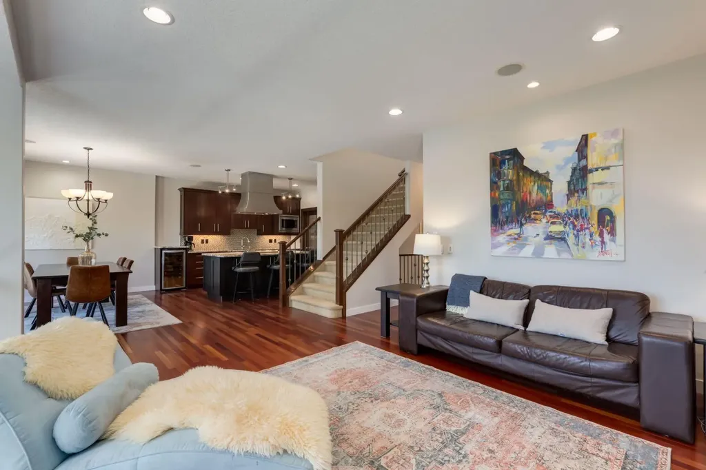 52 Valley Woods Way NW Calgary AB t3B6A5