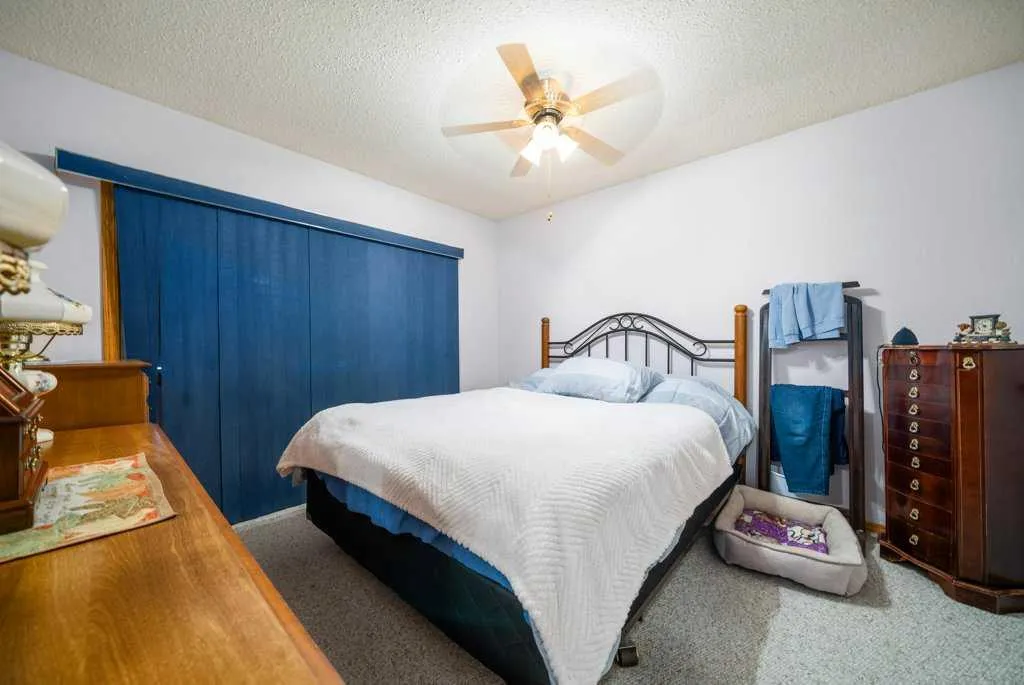 2391 Gardner Place SE Medicine Hat AB T1B 1A4