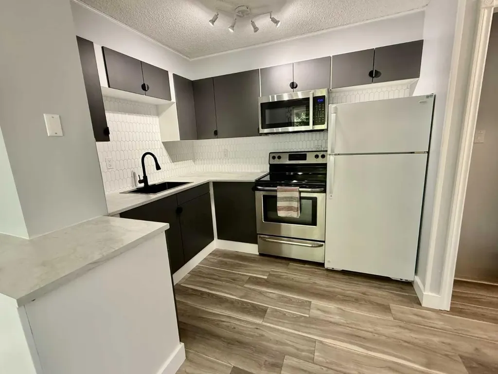 110 Tamarack Avenue Hinton AB T7V 1C5