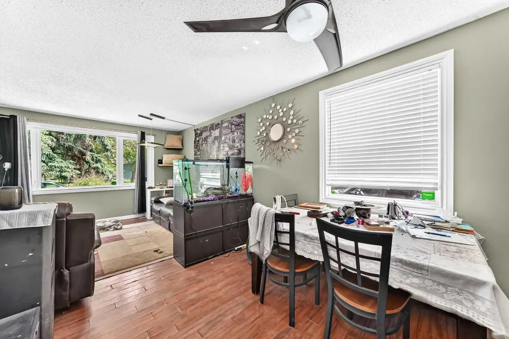 23 Spruce Crescent St. Albert AB T8N 0H4