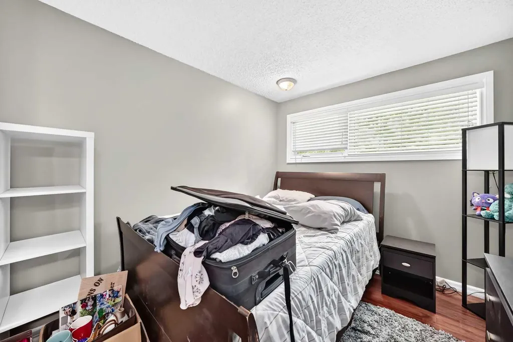 23 Spruce Crescent St. Albert AB T8N 0H4
