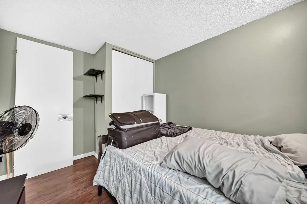 23 Spruce Crescent St. Albert AB T8N 0H4