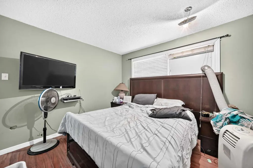 23 Spruce Crescent St. Albert AB T8N 0H4
