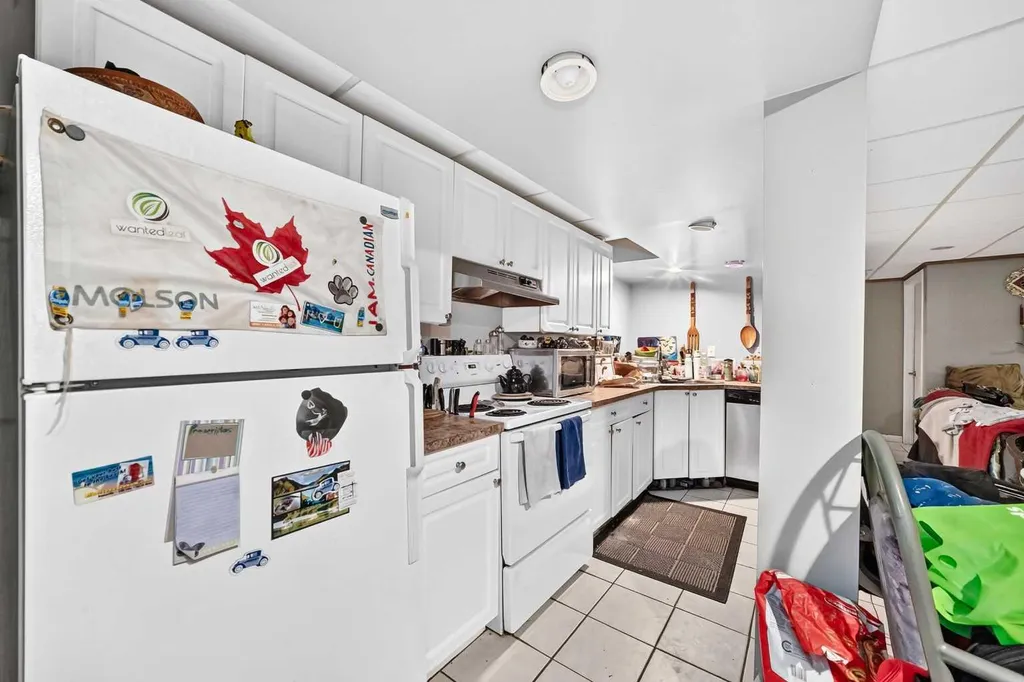 23 Spruce Crescent St. Albert AB T8N 0H4