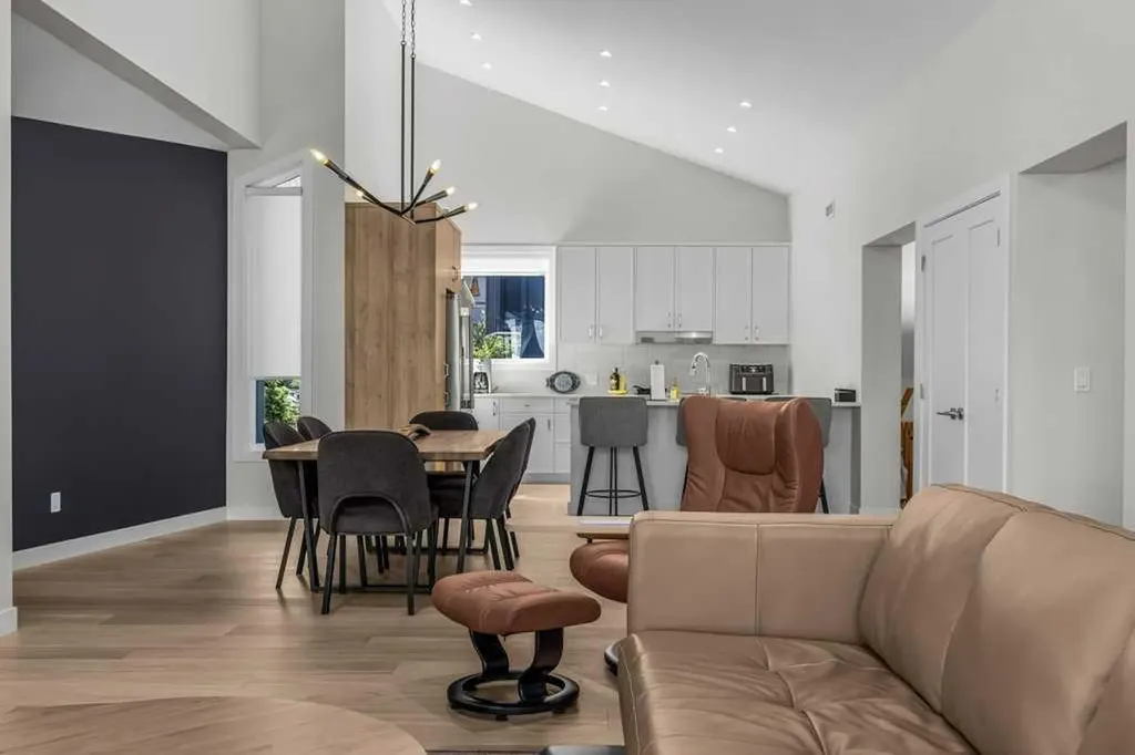 209 Stewart Creek Rise Canmore AB T1W0N9