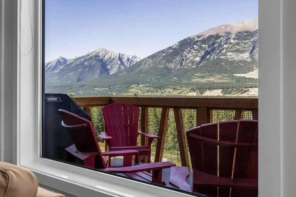 209 Stewart Creek Rise Canmore AB T1W0N9