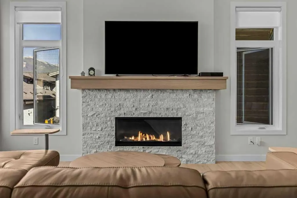 209 Stewart Creek Rise Canmore AB T1W0N9