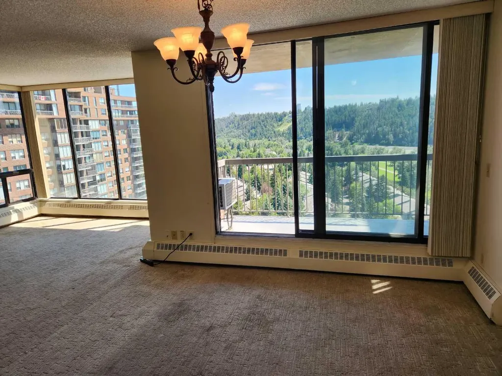 80 Point Mckay Crescent NW Calgary AB T3B 4W4