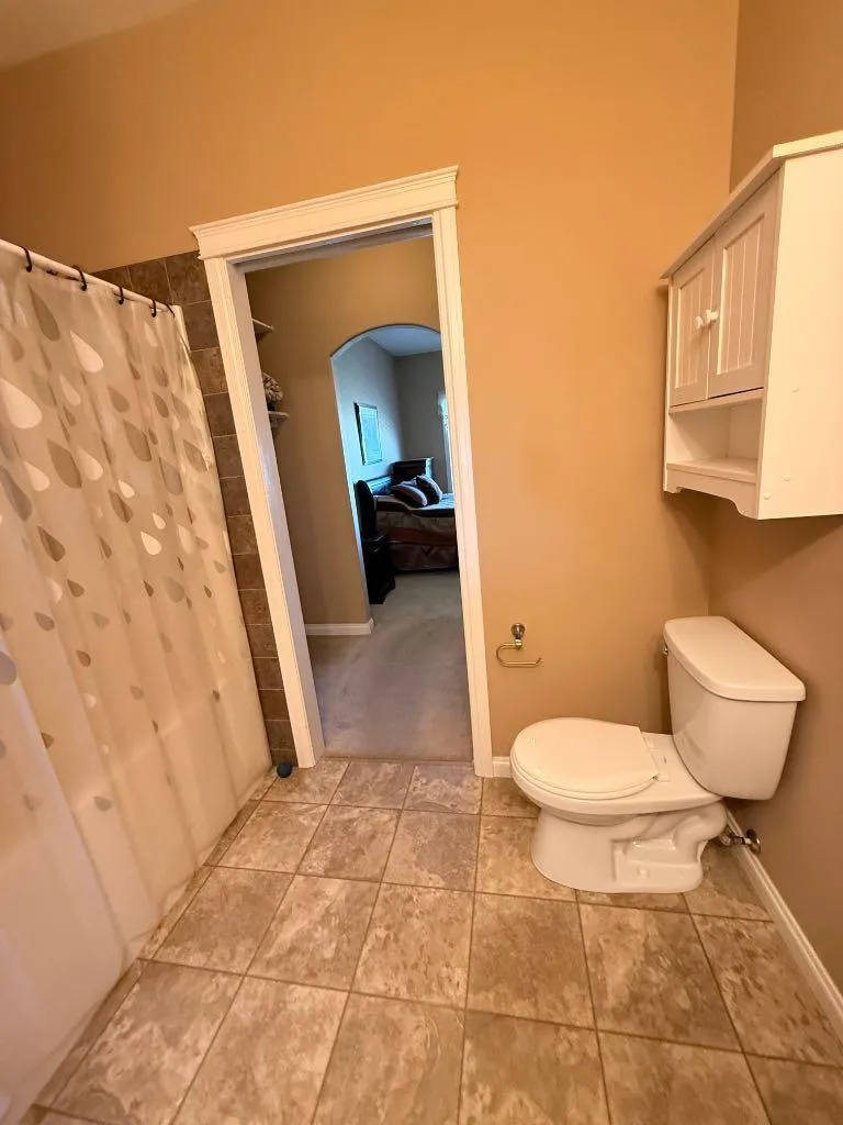 3815 75 Street Camrose AB T4V 4C1