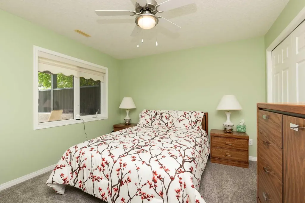 334 Mt Sunburst Way W Lethbridge AB T1K 3J9