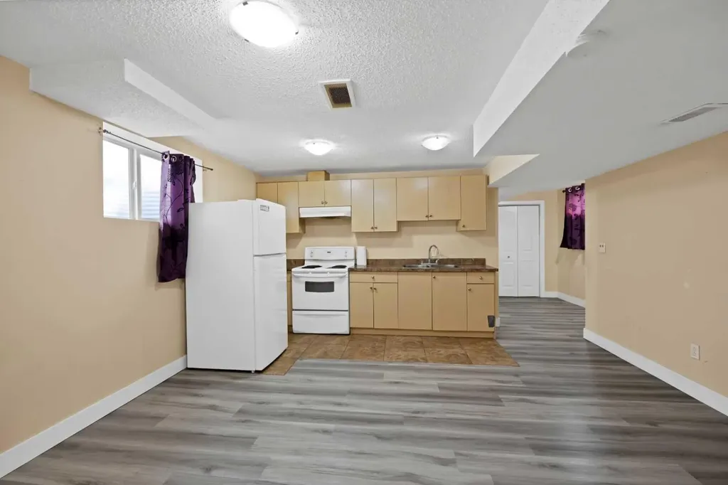 65 Taralake Terrace NE Calgary AB T3J 0A4