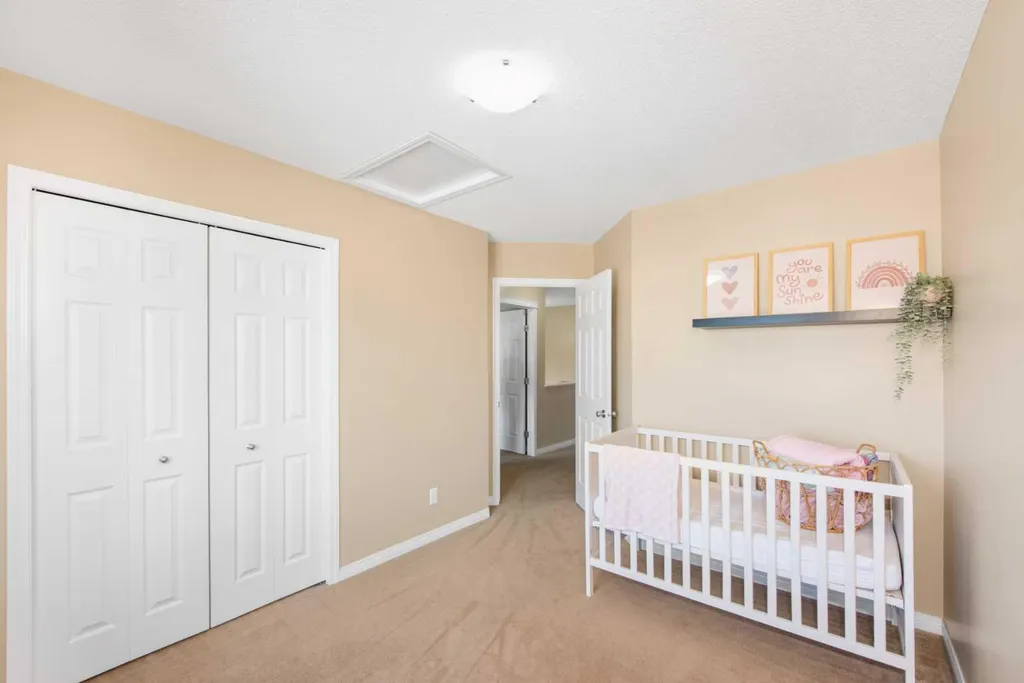253 Bridleridge View SW Calgary AB T2Y 0E6