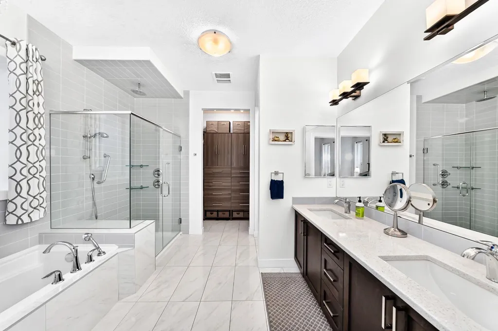123 Nolancrest Circle NW Calgary AB T3R 0T6