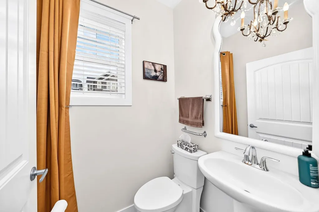 123 Nolancrest Circle NW Calgary AB T3R 0T6