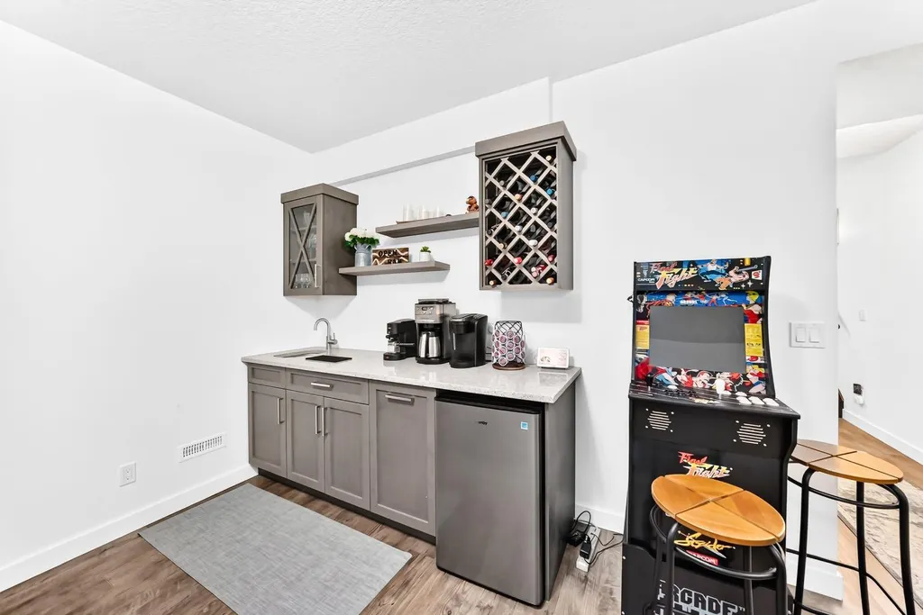 123 Nolancrest Circle NW Calgary AB T3R 0T6