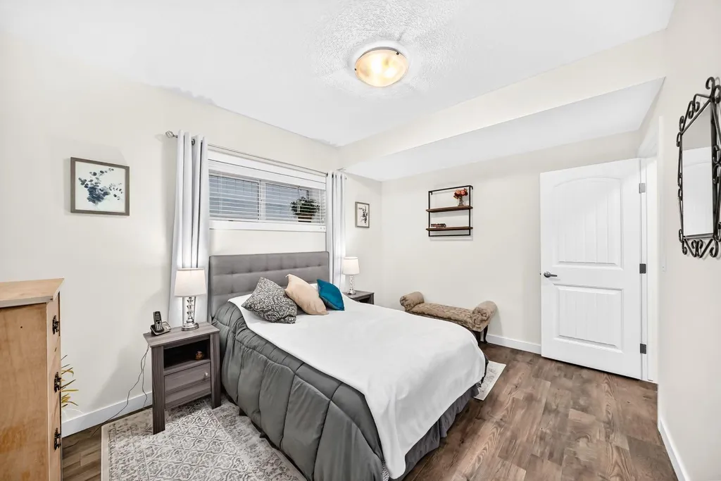 123 Nolancrest Circle NW Calgary AB T3R 0T6