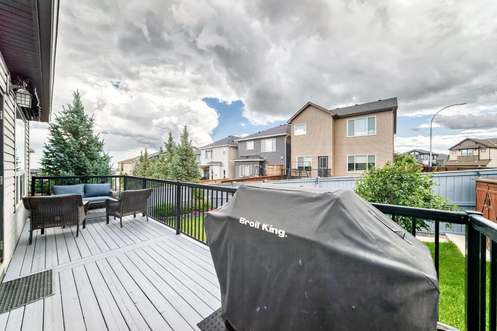 123 Nolancrest Circle NW Calgary AB T3R 0T6