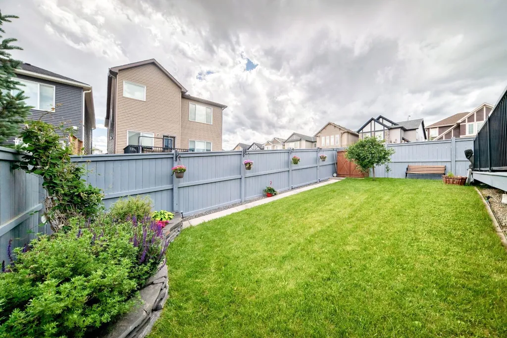 123 Nolancrest Circle NW Calgary AB T3R 0T6