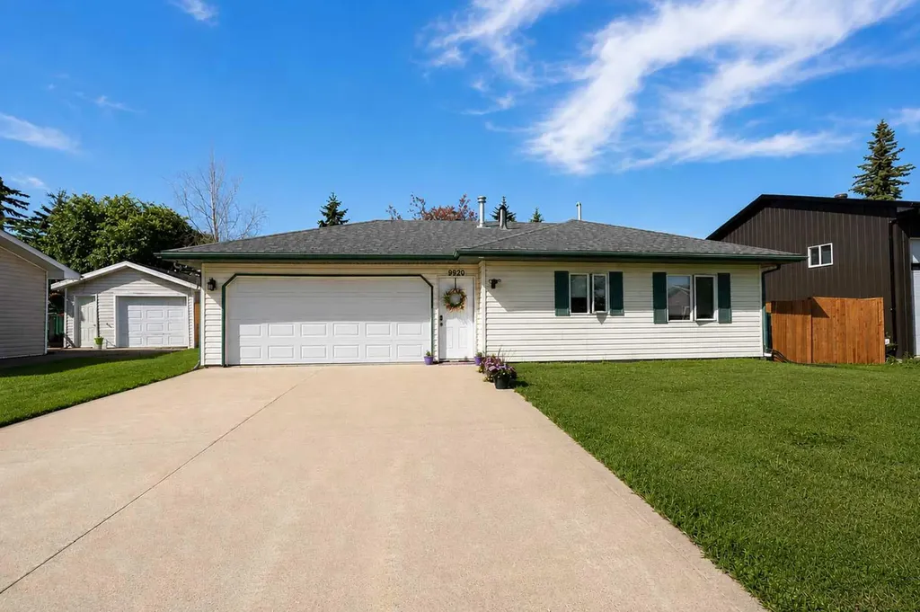 9920 98 Street Sexsmith AB T0H 3C0