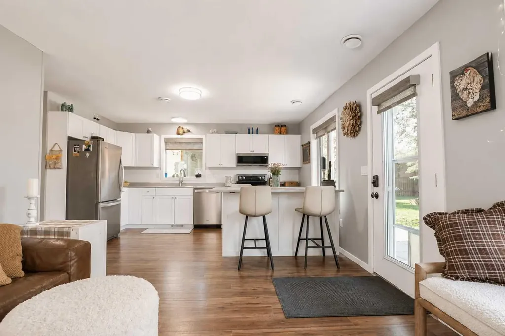 9920 98 Street Sexsmith AB T0H 3C0
