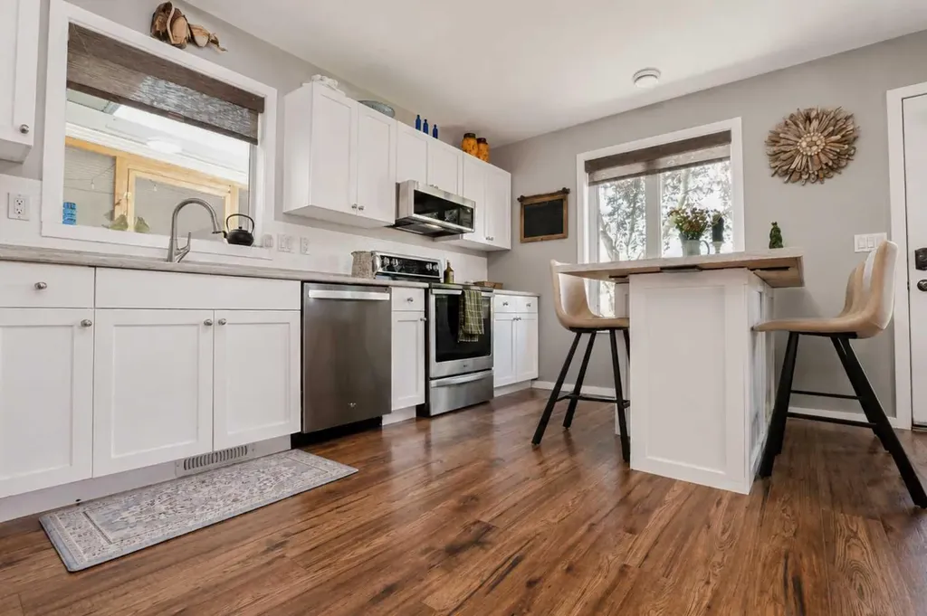 9920 98 Street Sexsmith AB T0H 3C0