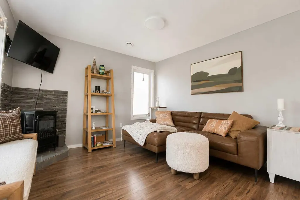 9920 98 Street Sexsmith AB T0H 3C0