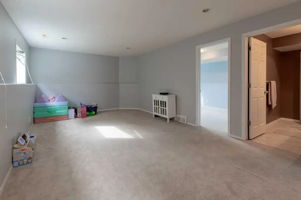 48 Blackfoot Court W Lethbridge AB T1K 7P5