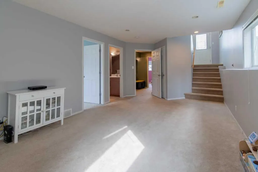 48 Blackfoot Court W Lethbridge AB T1K 7P5