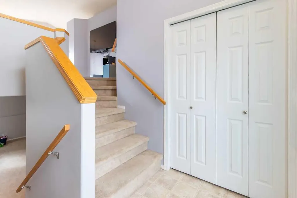 48 Blackfoot Court W Lethbridge AB T1K 7P5