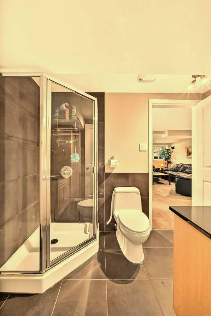 2024 Chicoutimi Drive NW Calgary AB T2L 0V7