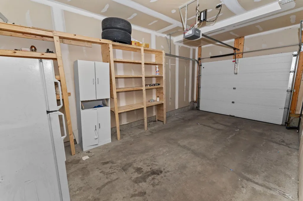333 Taralake Way NE Calgary AB T3J 0R5