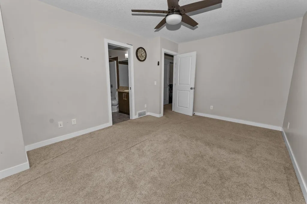333 Taralake Way NE Calgary AB T3J 0R5