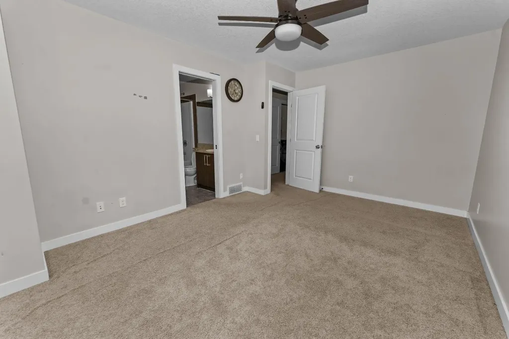 333 Taralake Way NE Calgary AB T3J 0R5