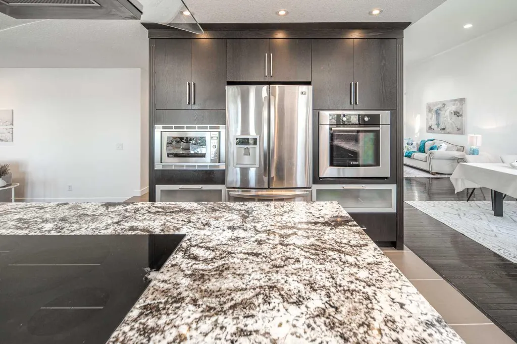 1396 Shawnee Road SW Calgary AB T2Y 2H1
