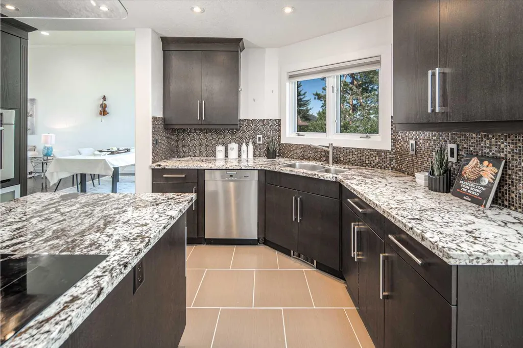1396 Shawnee Road SW Calgary AB T2Y 2H1