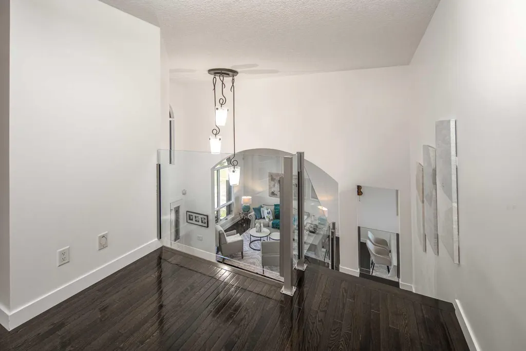 1396 Shawnee Road SW Calgary AB T2Y 2H1