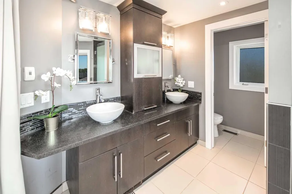 1396 Shawnee Road SW Calgary AB T2Y 2H1