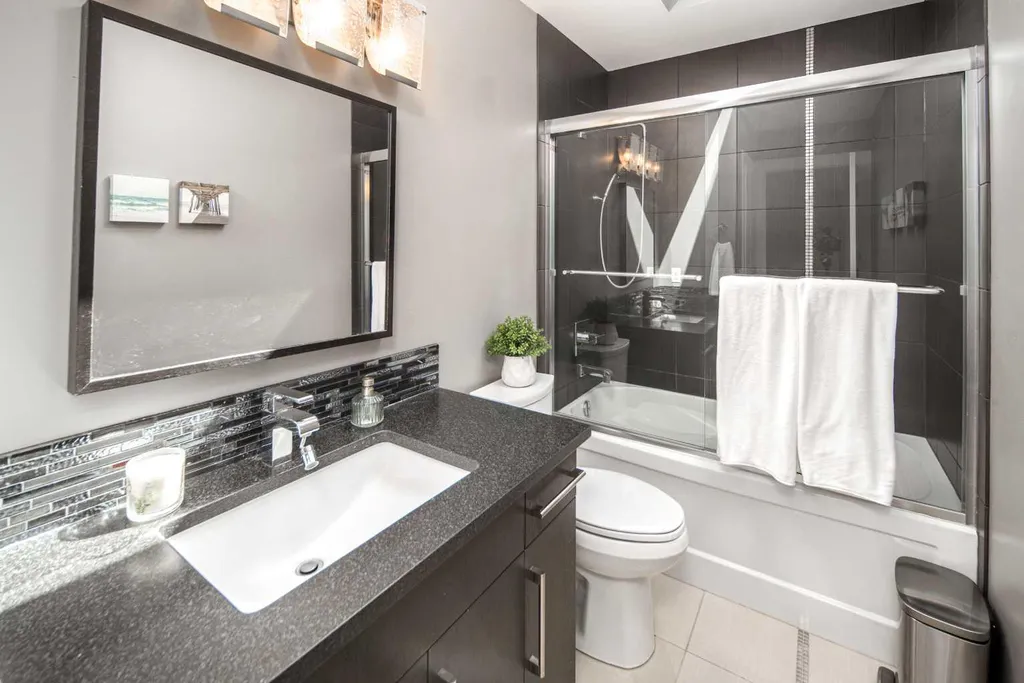 1396 Shawnee Road SW Calgary AB T2Y 2H1