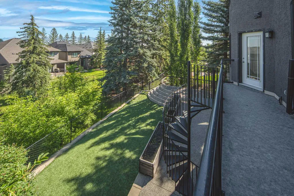 1396 Shawnee Road SW Calgary AB T2Y 2H1