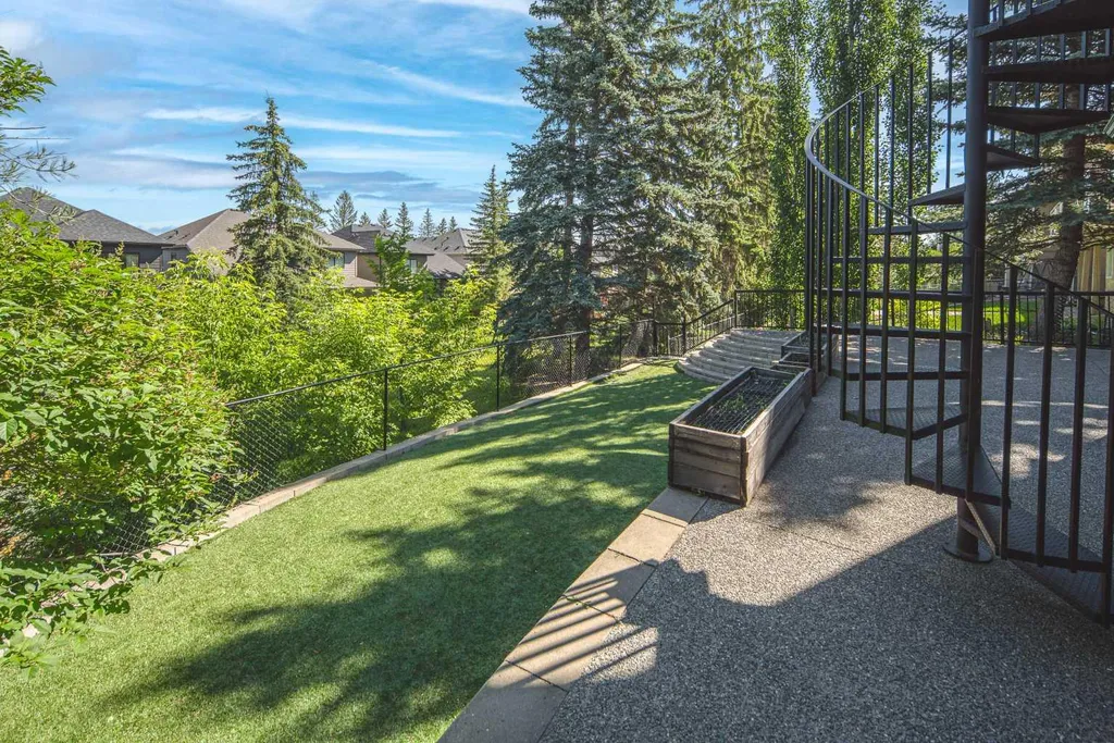 1396 Shawnee Road SW Calgary AB T2Y 2H1