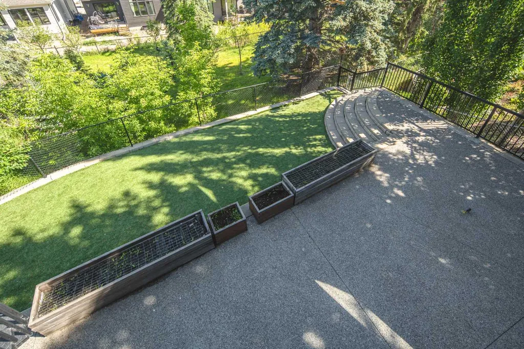 1396 Shawnee Road SW Calgary AB T2Y 2H1