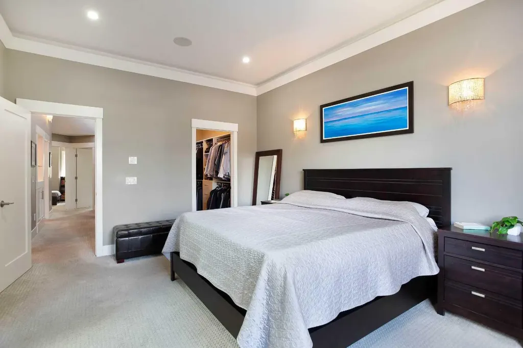 434 22 Avenue NW Calgary AB T2M 1N3