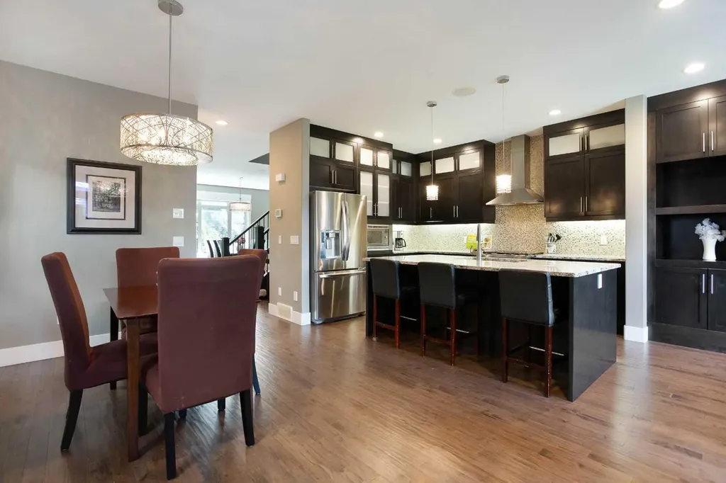 434 22 Avenue NW Calgary AB T2M 1N3
