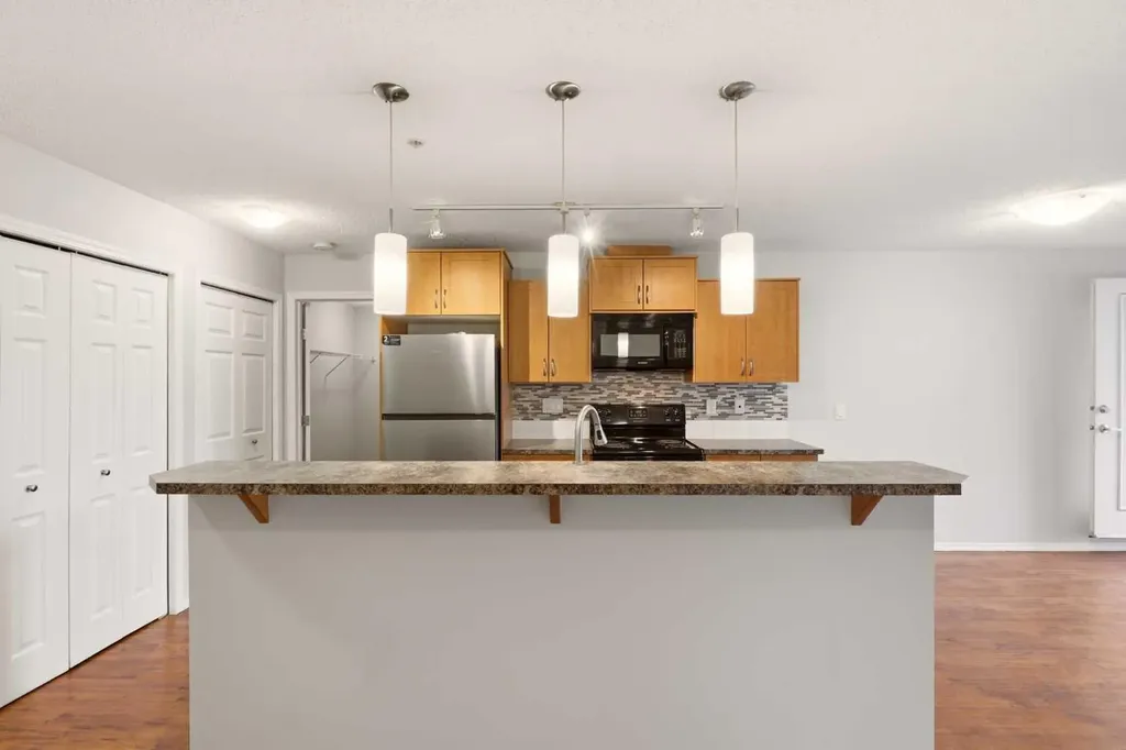 700 Willowbrook Road NW Airdrie AB T4B 0L5