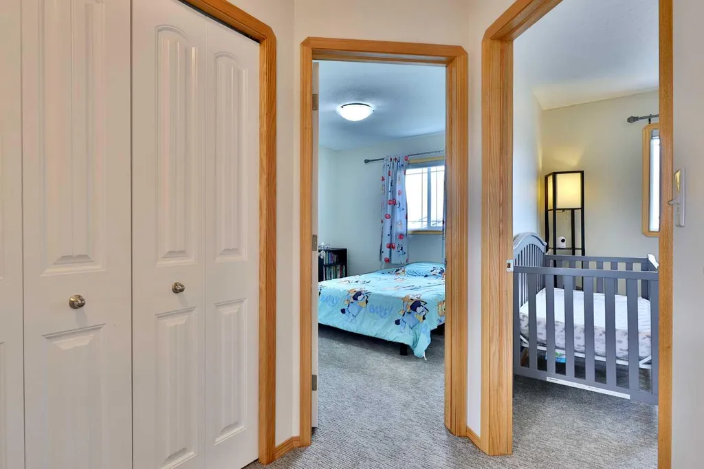 4513 73a Street Camrose AB T4V 1X9