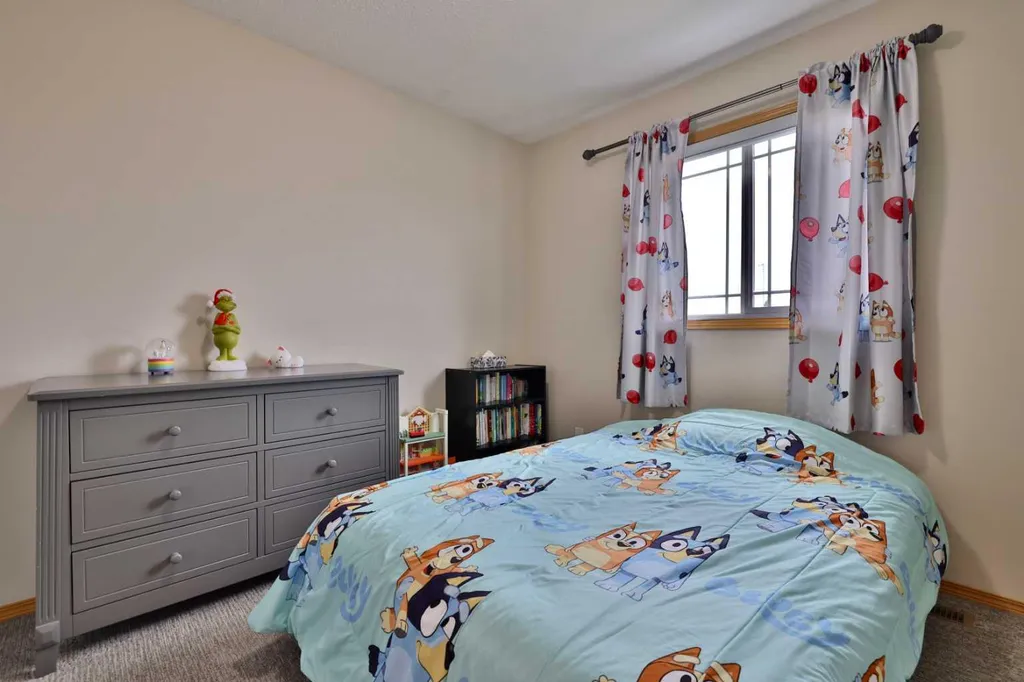 4513 73a Street Camrose AB T4V 1X9
