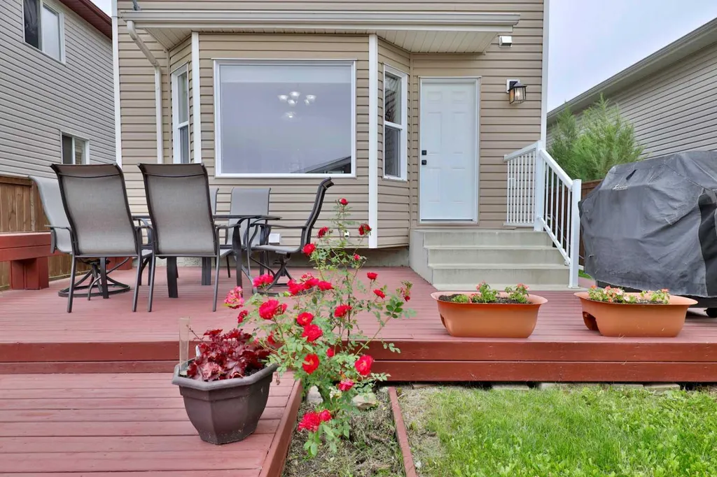 4513 73a Street Camrose AB T4V 1X9