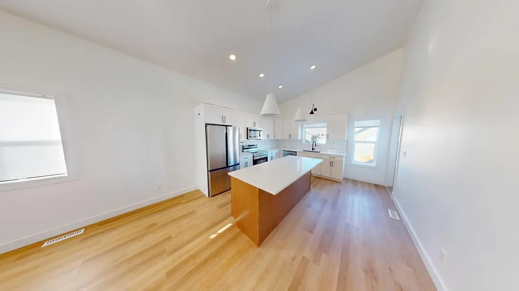 11950 79 Avenue Grande Prairie AB T8W0M6